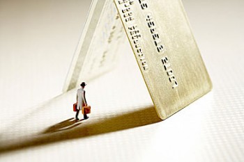 信用卡逾期被银行催收怎么办?信用卡催收应对方法