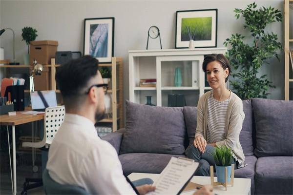 重疾险犹豫期后退保怎么办？退保到底退多少钱？
