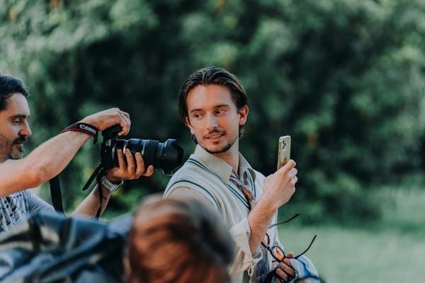 我买的重疾险想退该怎么做？线上线下操作 + 2 个必看注意事项，别亏了！