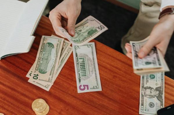 异地买车险和本地买有啥区别？要买哪些险种？