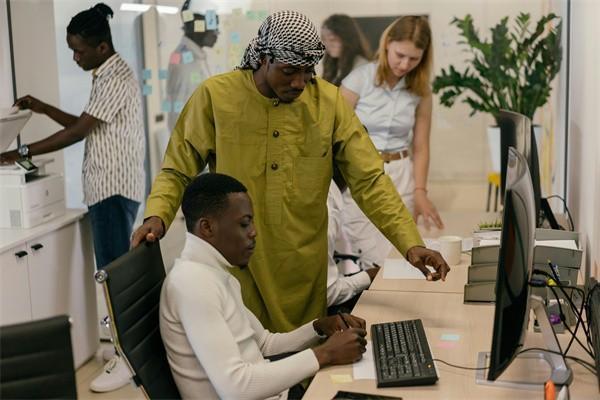 【退保诀窍】我想把保险退掉,不想续保了,保险可以退吗?会损失多少钱,有没有减轻损