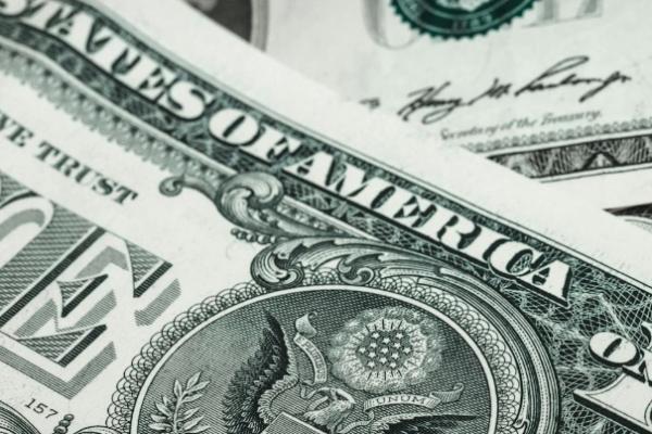 交了八年的新华保险怎么退保 交了八年的新华保险怎么退保