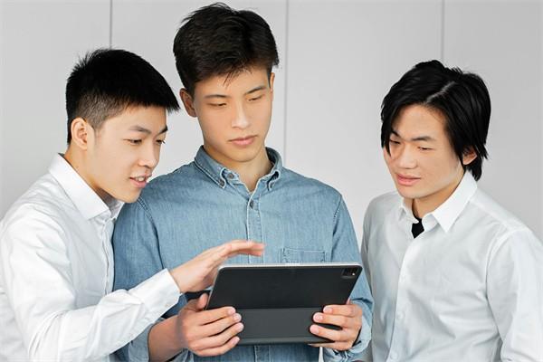 发现保险买错了，不想损失太多，怎么全额退保？教你两招，成功率90%！