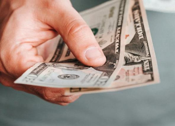 中国人寿交一年退保比例多少