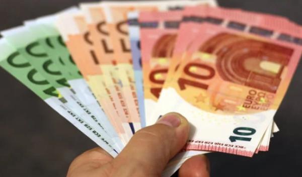 我有份保险维权退保怎么退保？退保需要注意哪些细节？